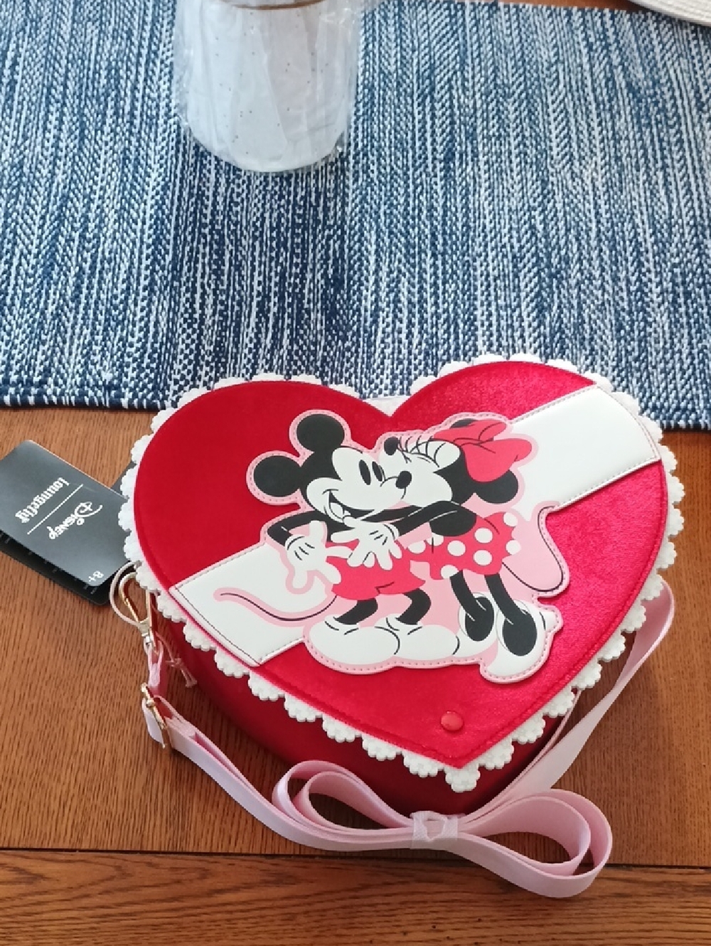 New Loungefly Disney Mickey Minnie Chocolate Box Heart Crossbody Bag Scented